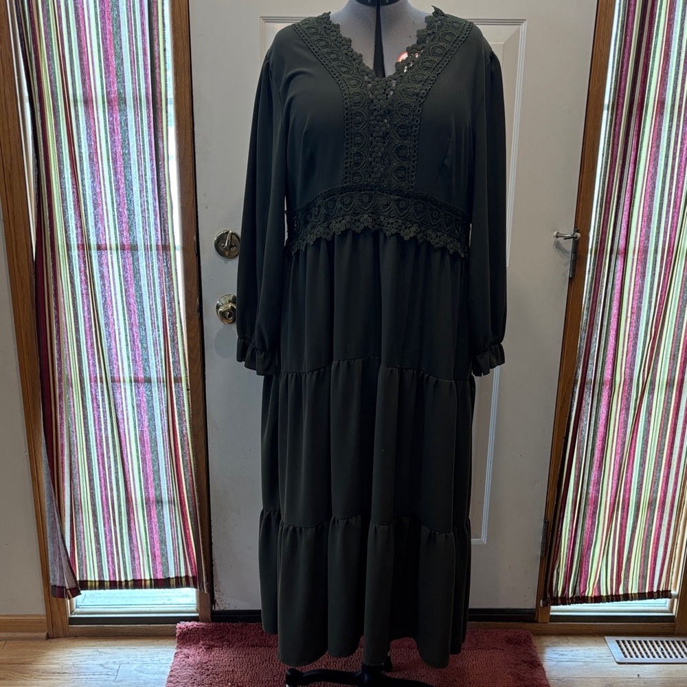 SHEIN Olive Green Long Sleeve Maxi Dress with Lace Trim